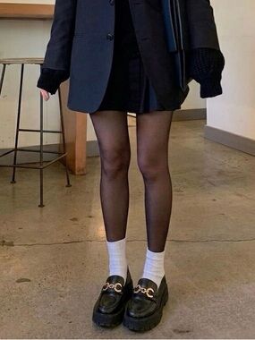 ZARA Chunky Black Loafers Gold Hardware Size 39 (8.5 US) Quiet Luxury Academia